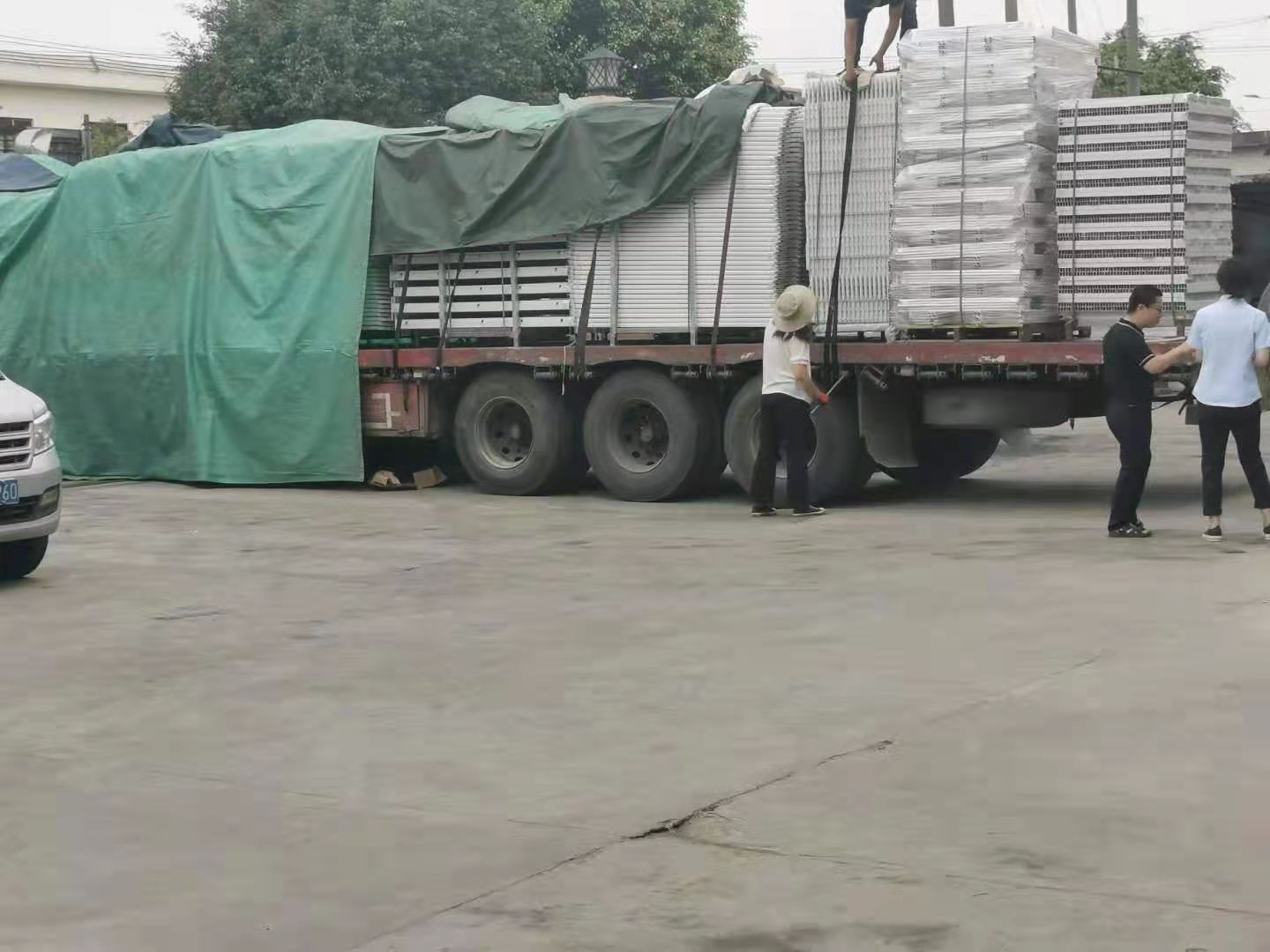 東莞鐵床廠材料的進貨過程 東莞鐵床廠材料的進貨過程