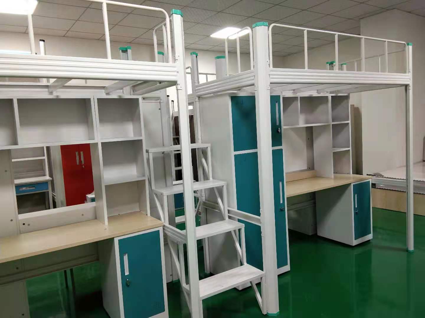 上下鋪鐵床容易滑動怎么辦？